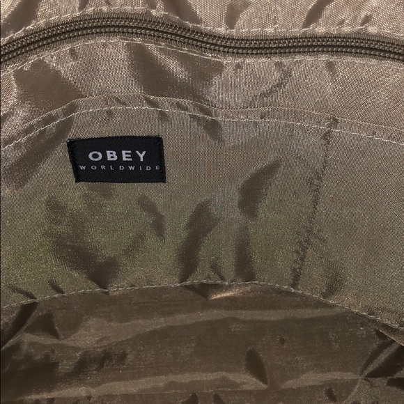 NWOT Obey Controller Messenger Bag “Canteen” - Picture 5 of 7